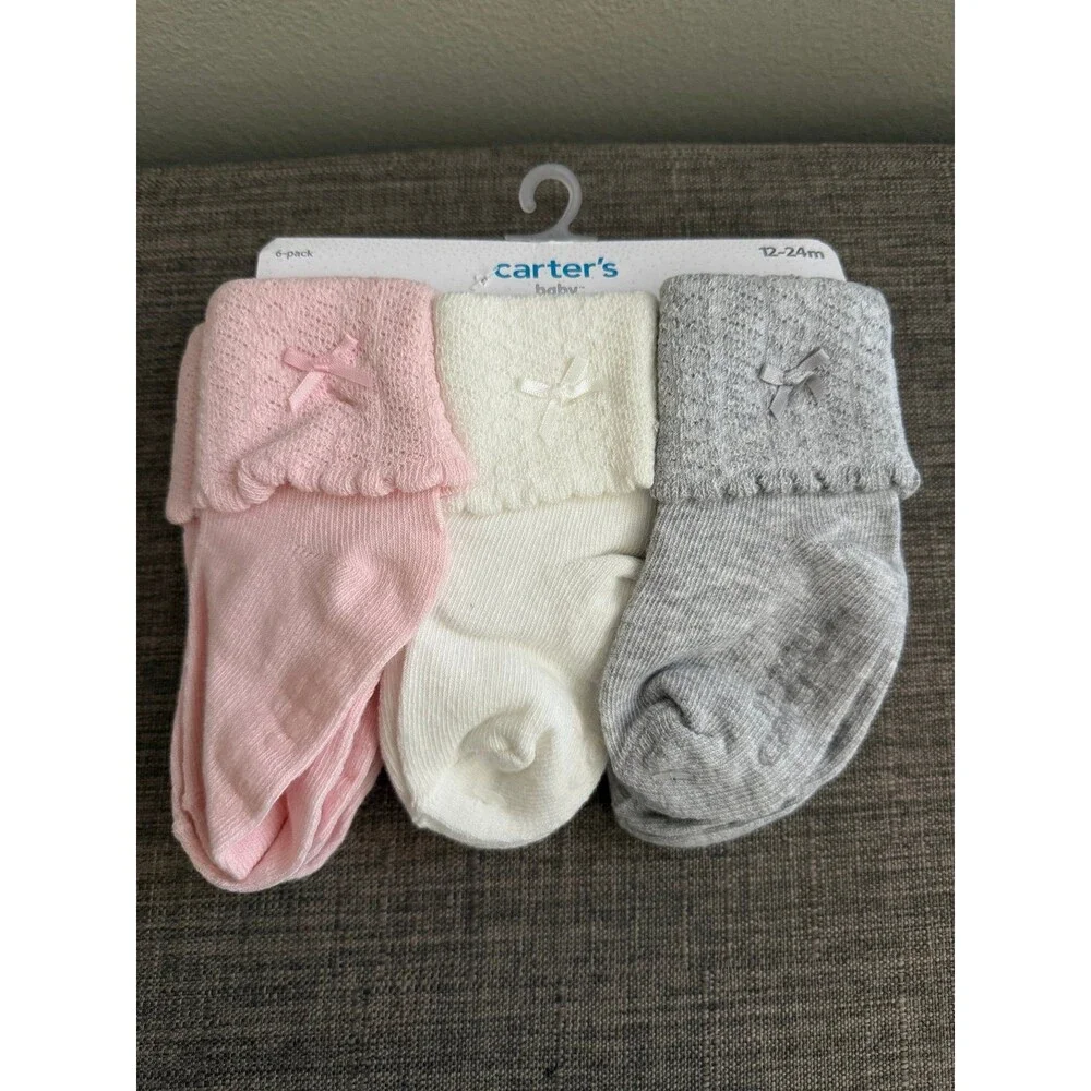 NWT Carter’s Baby Girl Gray/White /Pink 6-Pack Socks 12-24 months